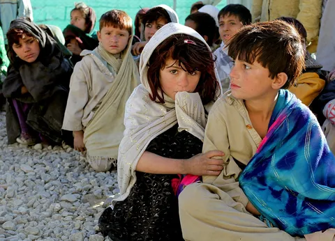 Truce in occupied Oleshky: aid mission begins, brokered by Melania Trump