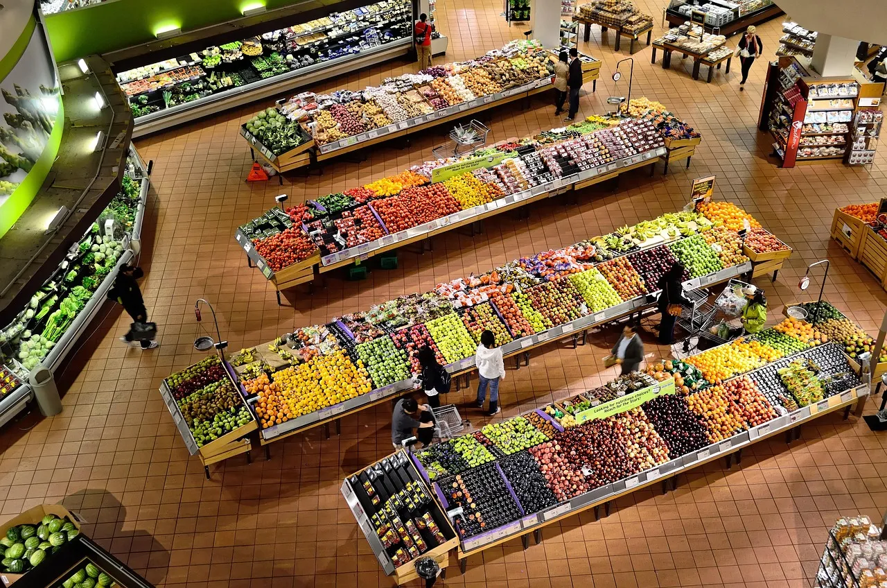 Zakupy spożywcze w supermarkecie